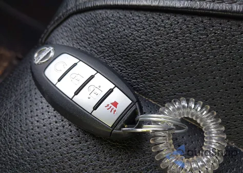 2017 Nissan Rogue Sport Sl z USA, uszkodzony, nr VIN JN1BJ1CR6HW129586